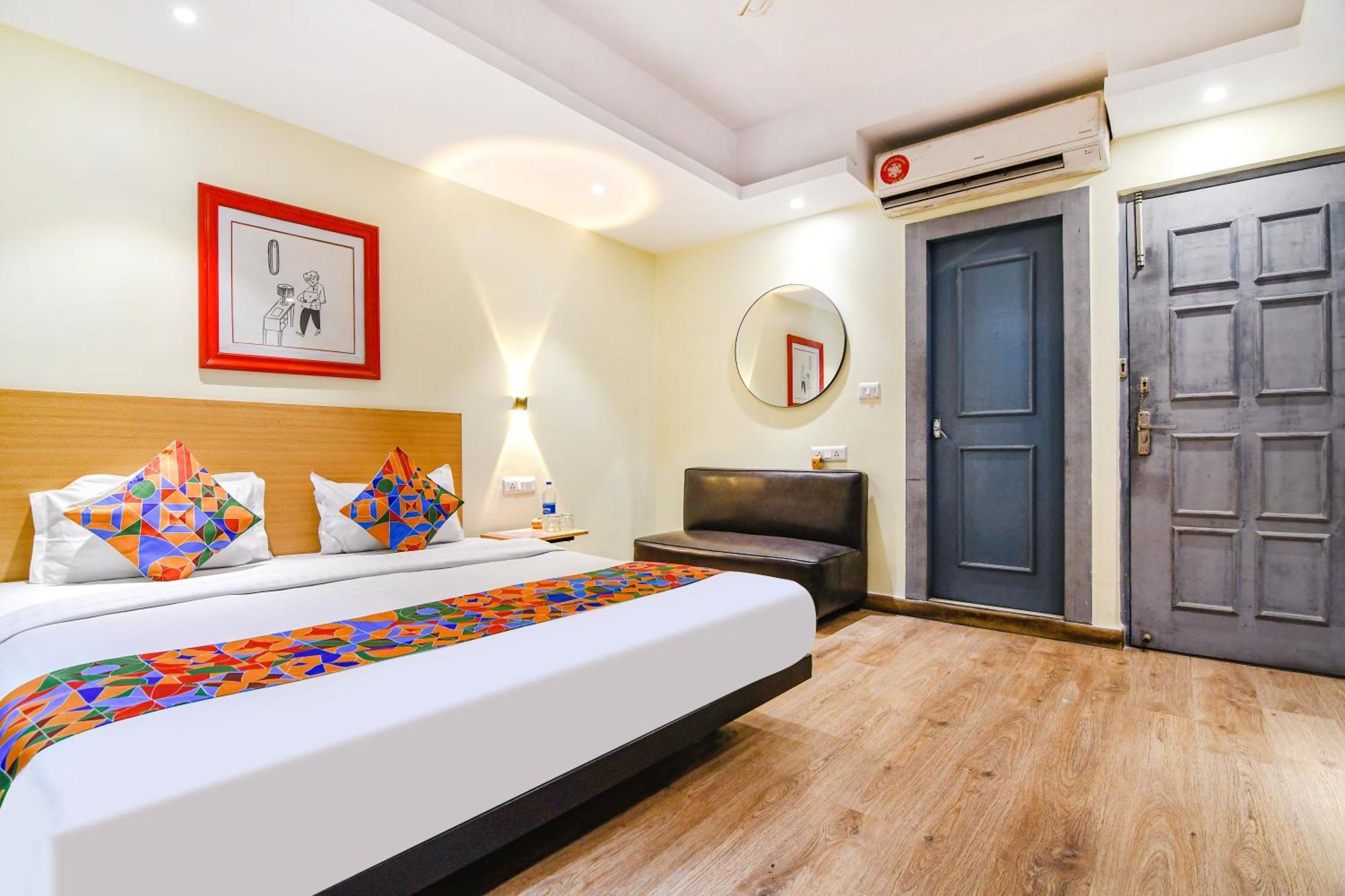 Готель Super Townhouse Suncitel Near Kolkata Airport Dam Dam Екстер'єр фото