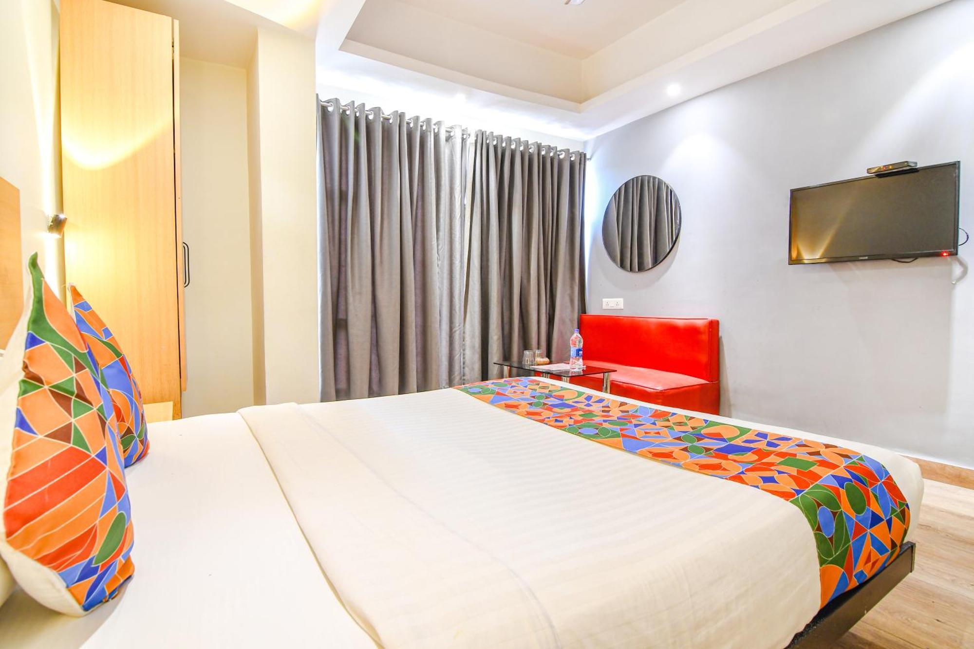 Готель Super Townhouse Suncitel Near Kolkata Airport Dam Dam Екстер'єр фото
