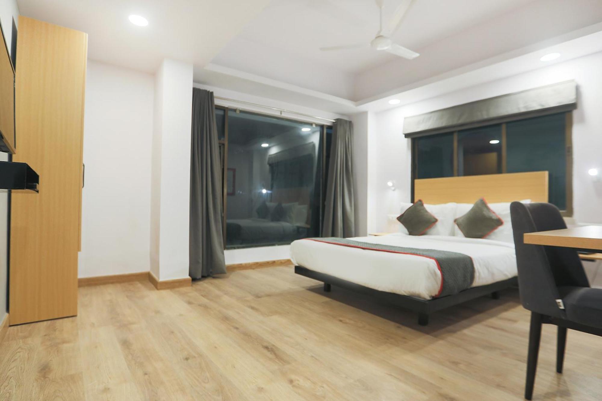 Готель Super Townhouse Suncitel Near Kolkata Airport Dam Dam Екстер'єр фото
