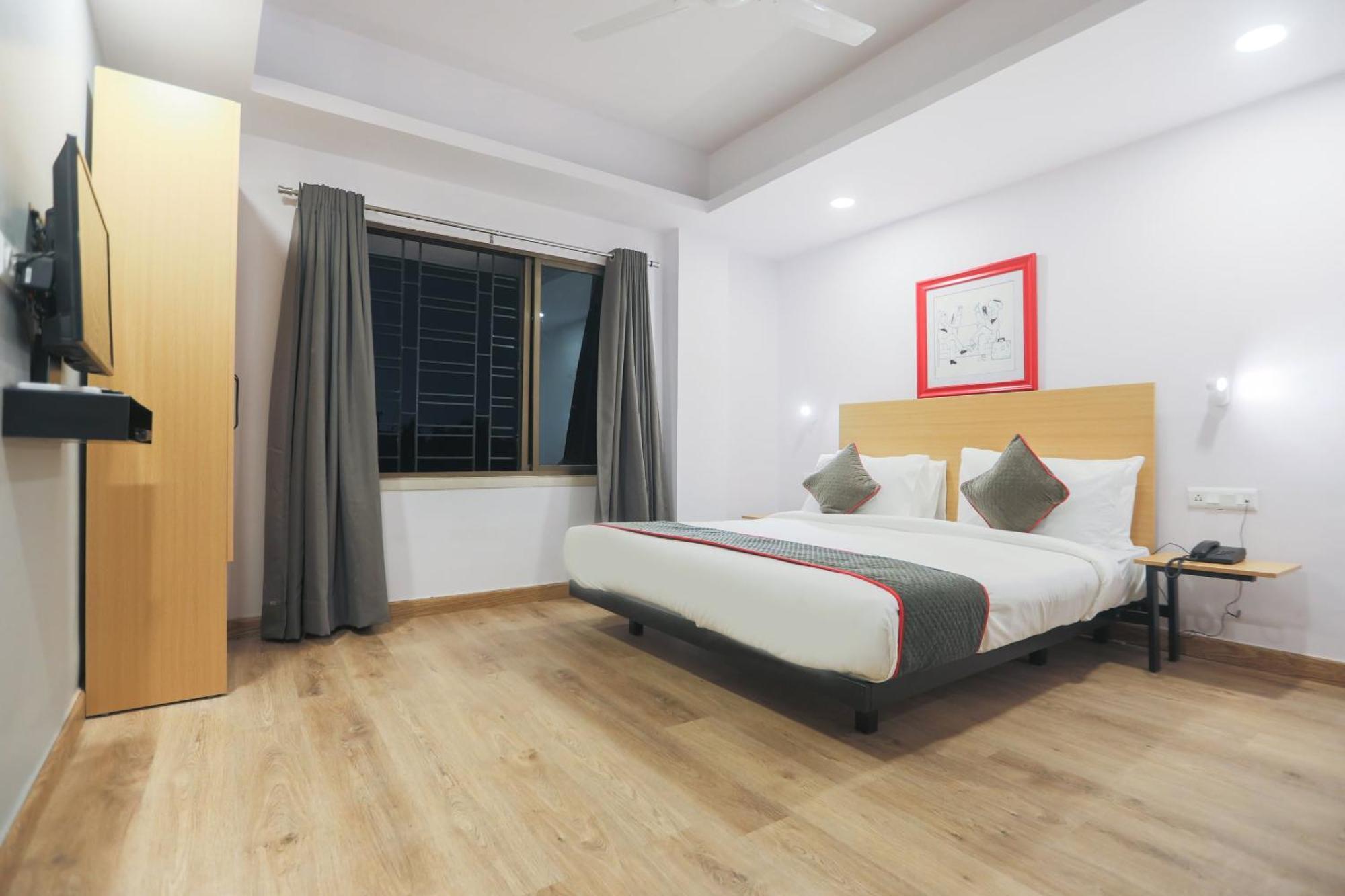 Готель Super Townhouse Suncitel Near Kolkata Airport Dam Dam Екстер'єр фото